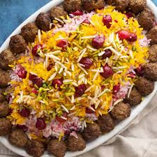 آلبالو پلو با گوشت قلقلی